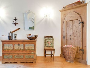 Interior - Modern Apartment, Bressanone (Bressanone)