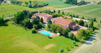 Pet-Friendly Nature Escape