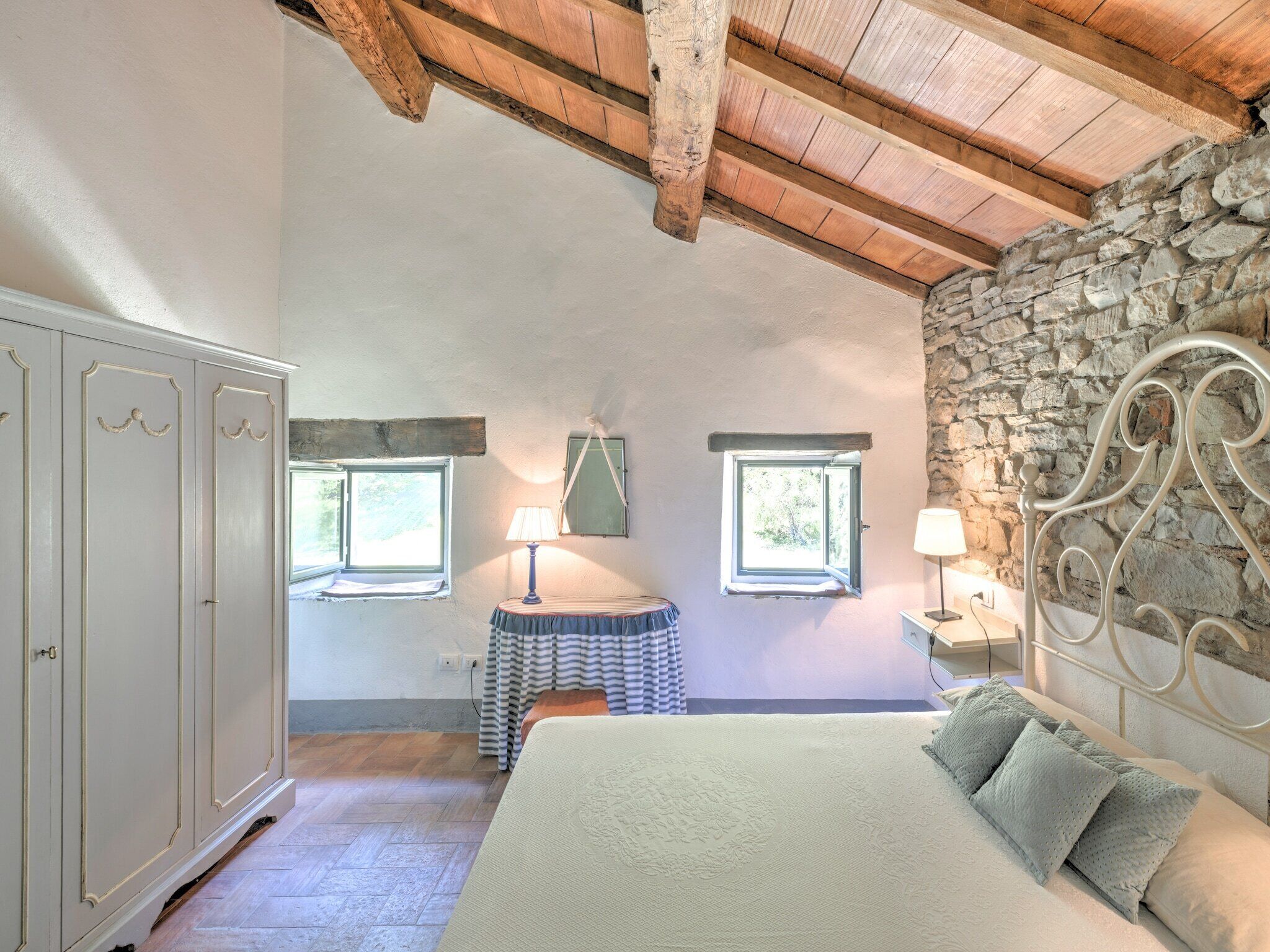 3 bedrooms, WiFi