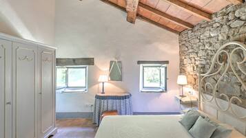 3 bedrooms, WiFi
