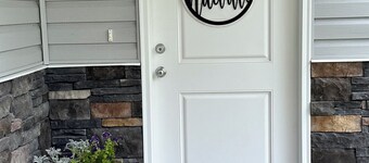 SUNNY NICEVILLE! Very Nice, 3/2.5 Townhome .04 mile from water!
