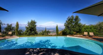 Majestic Farmhouse with Pool