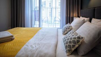 Premium Apartment | 1 bedroom, soundproofing, iron/ironing board, free WiFi