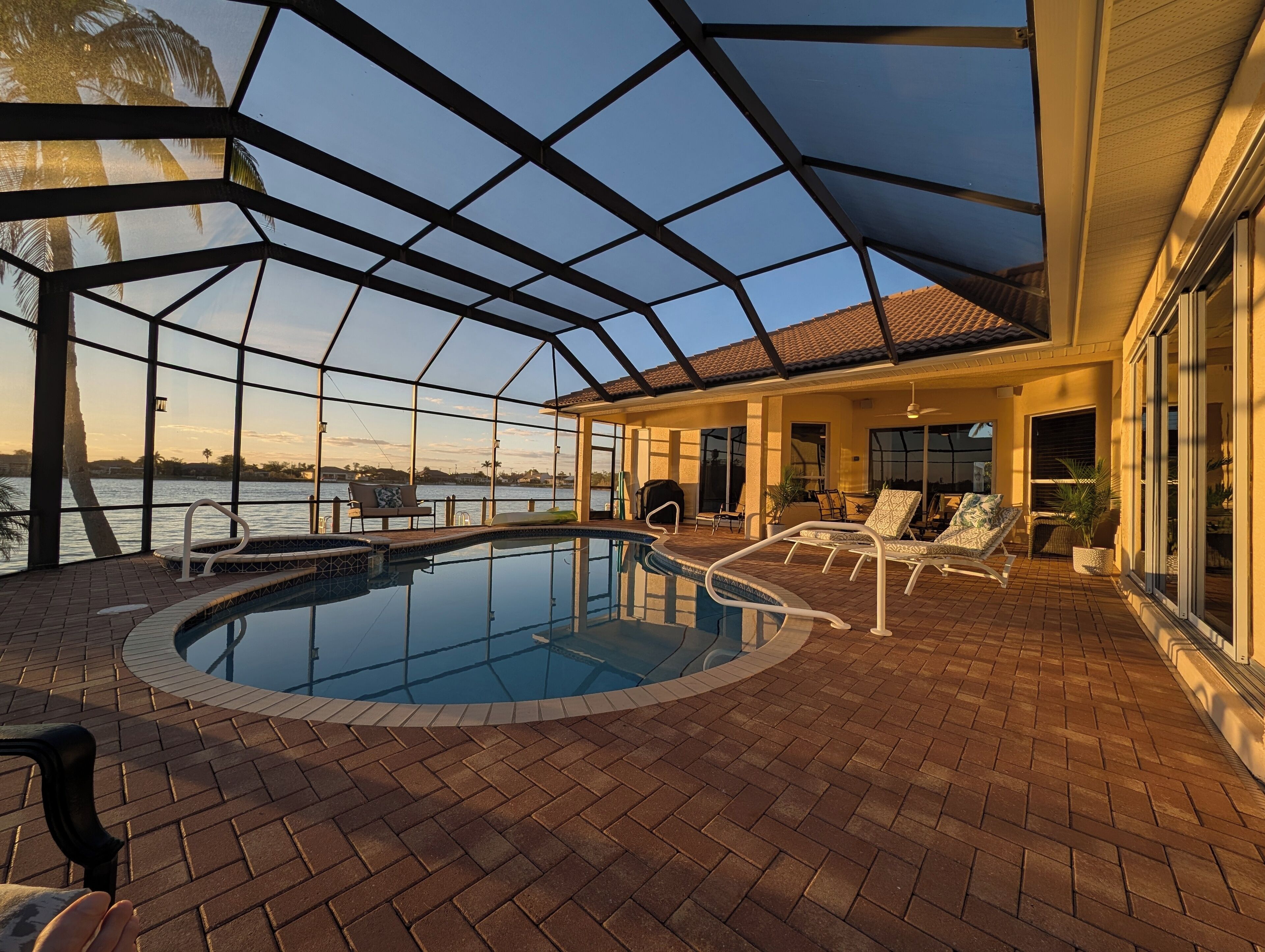 Piscine extérieure, piscine chauffée