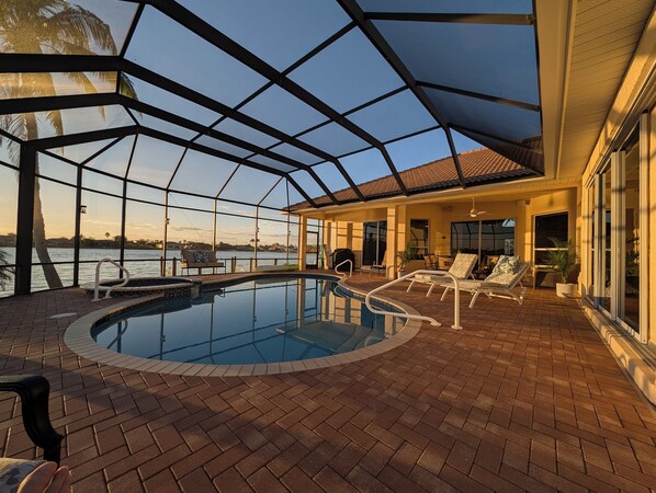 Outdoor pool, a heated pool