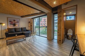 TV, offices - NOK Stunning 1 Br in Chapinero (Bogotá)