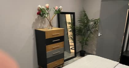 Stornoway Apartment opposite Hebridean Celtic Festival Site - Sleeps 4