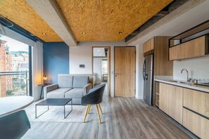 TV, offices