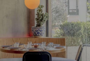 Dining - NOK Centric 1 BR in Chapinero (Bogotá)