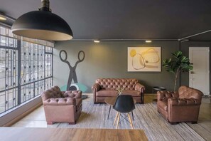 Fernseher, Arbeitsbereiche