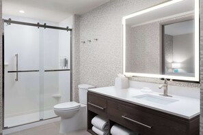 Badkamer met douche