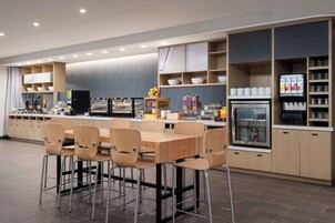 Desayuno buffet incluido todos los días