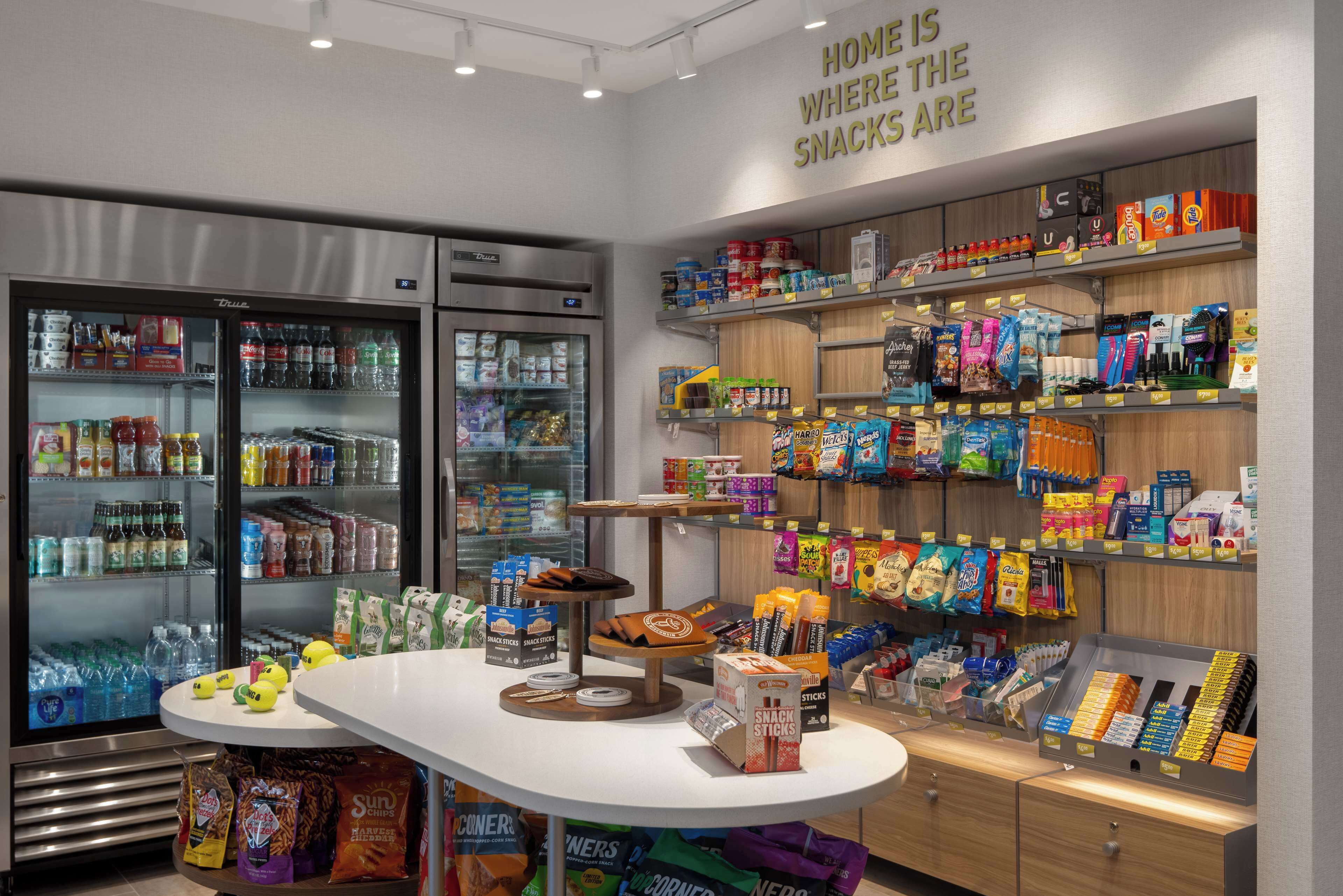 Snack bar