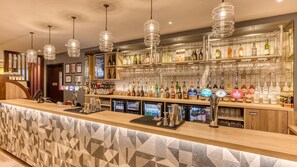 Bar (on property) - Premier Inn Cambridge City Centre - Corn Exchange/Lion Yard (Cambridge)
