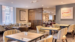 International cuisine - Premier Inn Cambridge City Centre - Corn Exchange/Lion Yard (Cambridge)