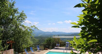 Ferme Ă Apecchio avec Vue sur Montagnes