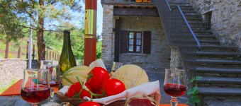 Farmhouse in Apecchio with Pool & Spa