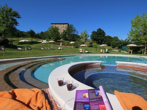 Mansion in Apecchio with Pool
