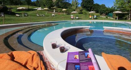 Mansion in Apecchio with Pool