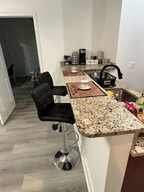 Dining - Guest luxury suite, in the inner harbor Baltimore. (Baltimore)