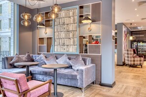 Restaurant - Premier Inn Dublin Cc North Docklands (Dublin)