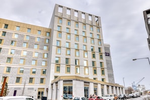 Exterior - Premier Inn Dublin Cc North Docklands (Dublin)