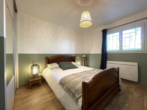 2 soveværelser, internetforbindelse