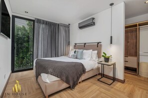 2 chambres, fer et planche à repasser, Wi-Fi, draps fournis
