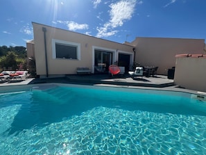 Outdoor pool, a heated pool
