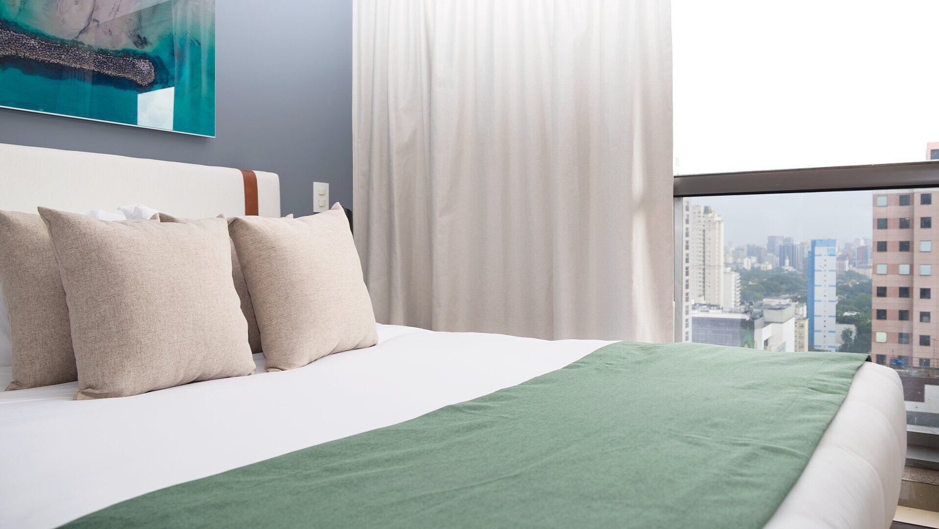 Apartment | Laptop workspace, blackout drapes, iron/ironing board, free WiFi