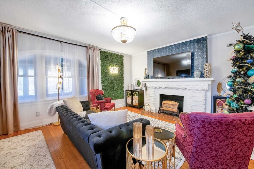 Clifton Corner: Art Deco Charm In College Hill. Walk To The Park, Dining & Shops. 2 King Beds. - Derby, KS