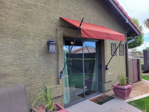 Exterior detail - Cozy Guest Suite with Private Backyard (Mesa)