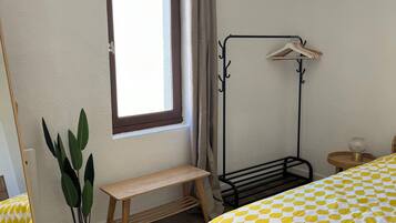 2 bedrooms, iron/ironing board, travel crib, free WiFi