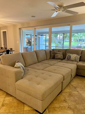 スマートテレビ