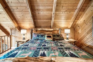 1 bedroom, iron/ironing board, free WiFi, bed sheets - Mountain-View Cabin with Hot Tub, Deck & BBQ (Pigeon Forge)