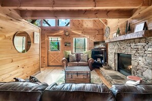 TV, fireplace, offices - Views 1BR/1.5Bath Pet-Friendly with Hot Tub & BBQ (Pigeon Forge)