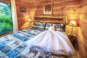 1 bedroom, iron/ironing board, travel cot, free WiFi