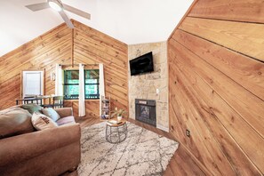TV, fireplace, offices