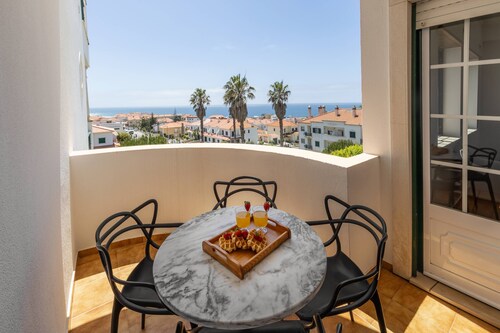 ElsaMar - Spacious Apartment at Areia Branca Beach
