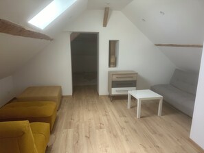 TV, music library
