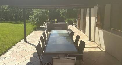Peaceful Retreat Between Lake and Mountain: House Near Annecy and Aix-les-Bains