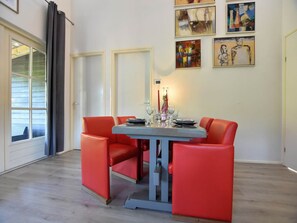 Dining - Holiday Home in Eerbeek near Veluwe (Eerbeek)