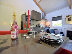 Dining - Holiday Home in Eerbeek near Veluwe (Eerbeek)