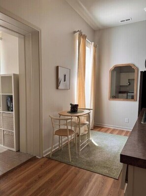 Interior - Comfortable living in a premier Louisville location (Louisville)