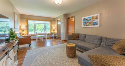 Cozy Corner - East end home