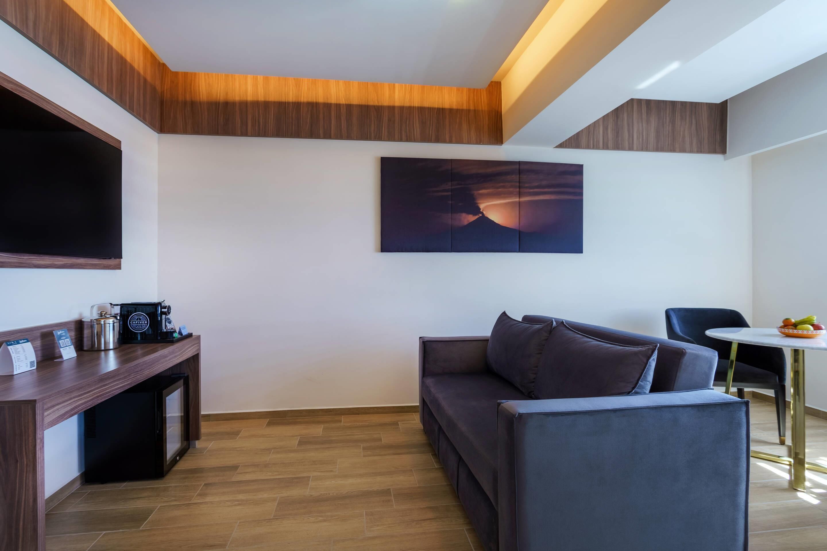 Junior suite, 2 queensize bedden, niet-roken | Luxe beddengoed, een kluis op de kamer, individueel gedecoreerd