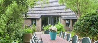 Farmhouse in Waskemeer with Large Garden