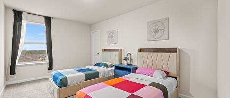 6 habitaciones, tabla de planchar con plancha y wifi gratis