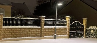 Just 25 minutes from Paris, enjoy this chic residence with family or friends.