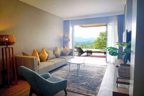 Room - The Balcone Suites & Resort (Gadut)